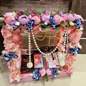 Cosmetics and Bangles Packing - Image 1