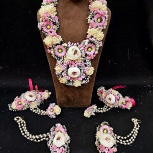 Floral Jewellery for Haldi and Mehendi Ceremony - Image 1