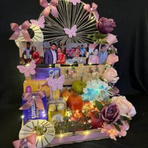 Cosmetics and Bangles Packing - Image 1