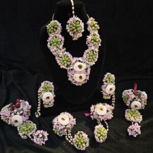 Floral Haldi And Mehandi Jewelry Item 29 - Image 1