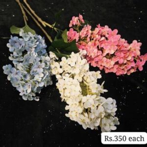 Loose Flowers And Bunches Catalogue 2026 Item 43 - Image 1