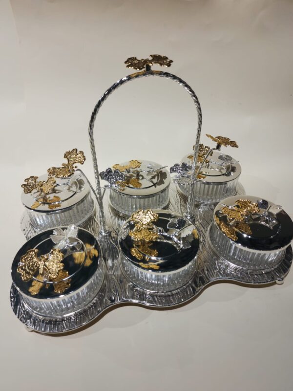 -OtDOLsZnoeLdFvb0xN4 Metal Dryfruit Platter
