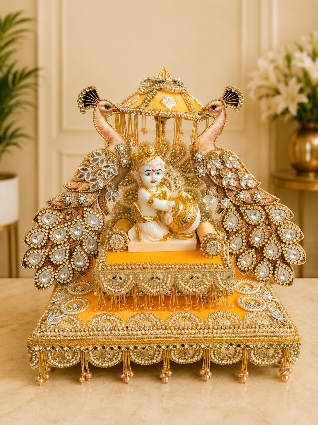 krishna singhasan